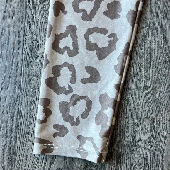 Goldsheep Clothing Leggings Brown Leopard Workout Leggings Size Large Womens - Picture 6 of 11